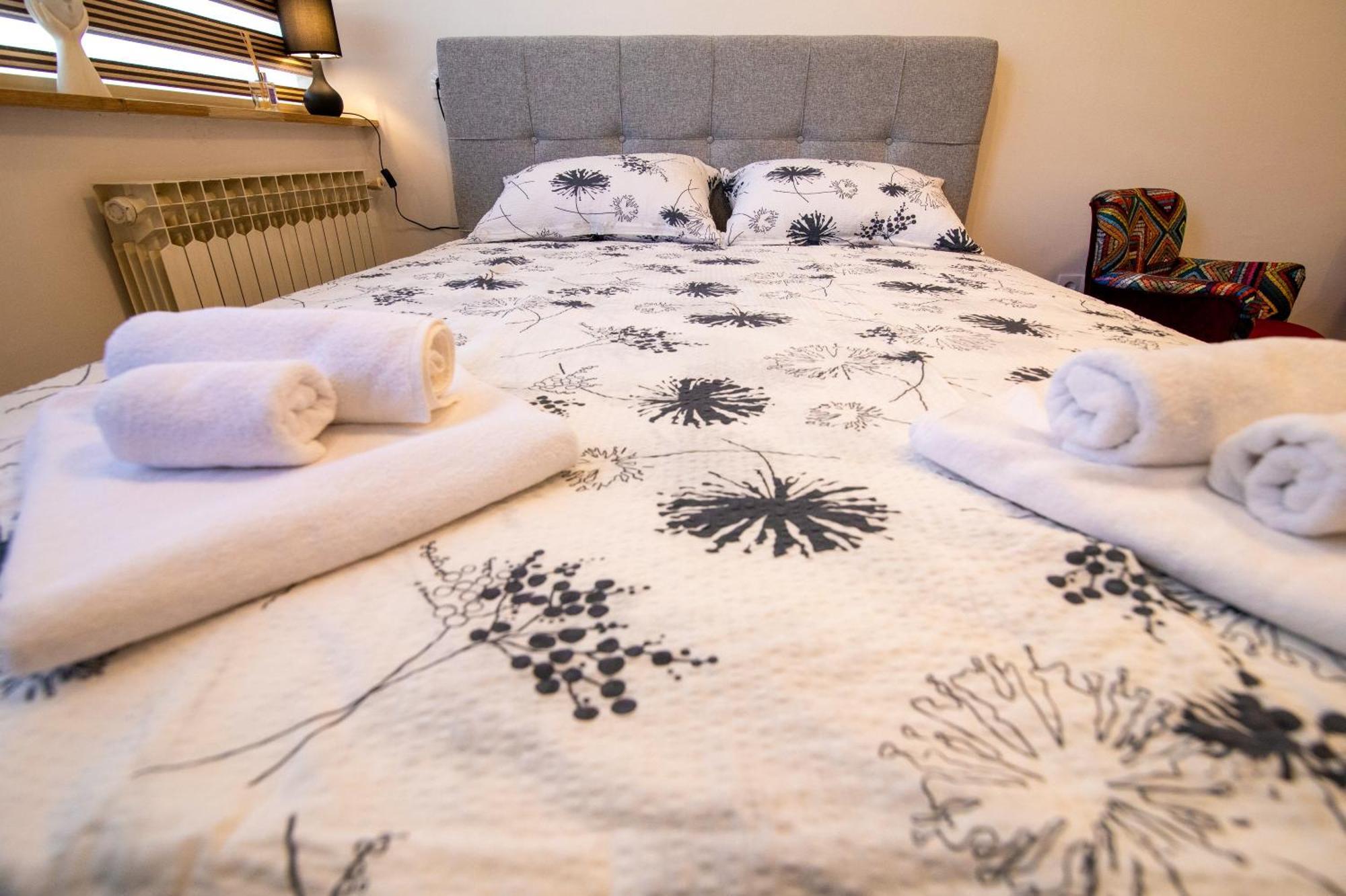 Velvet Apartment